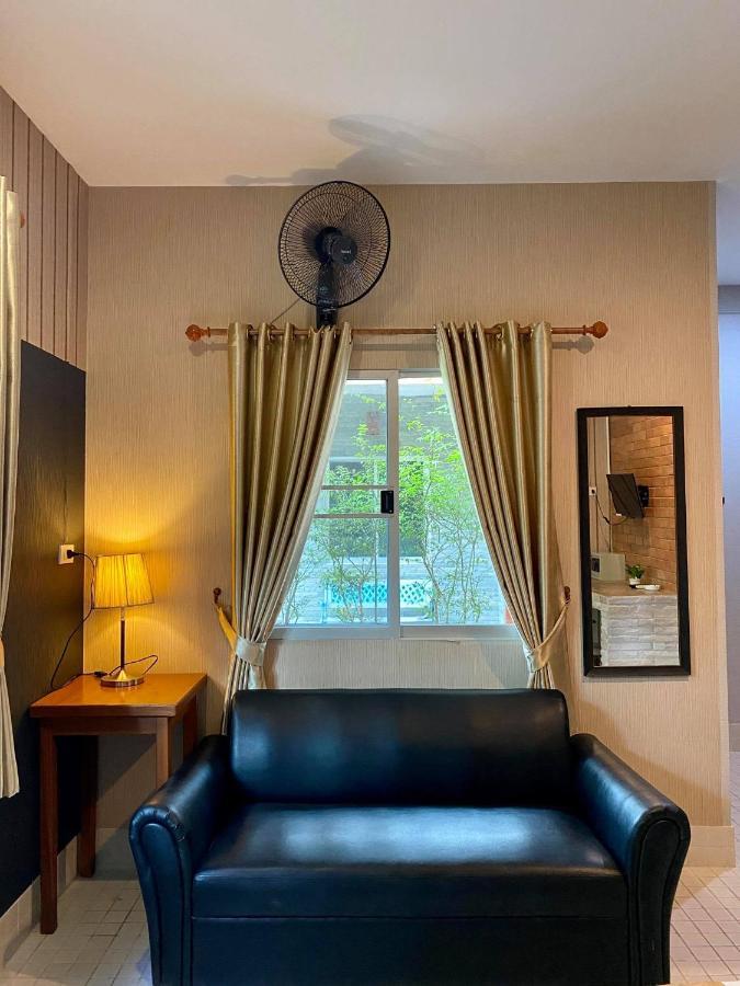Canal Resort Nai Yang Екстер'єр фото